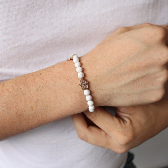 Fátima Gold & White